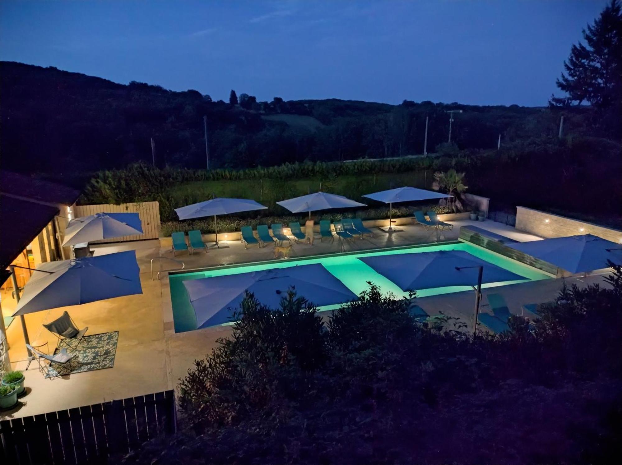 Les Bernardies Simeyrols Exterior photo