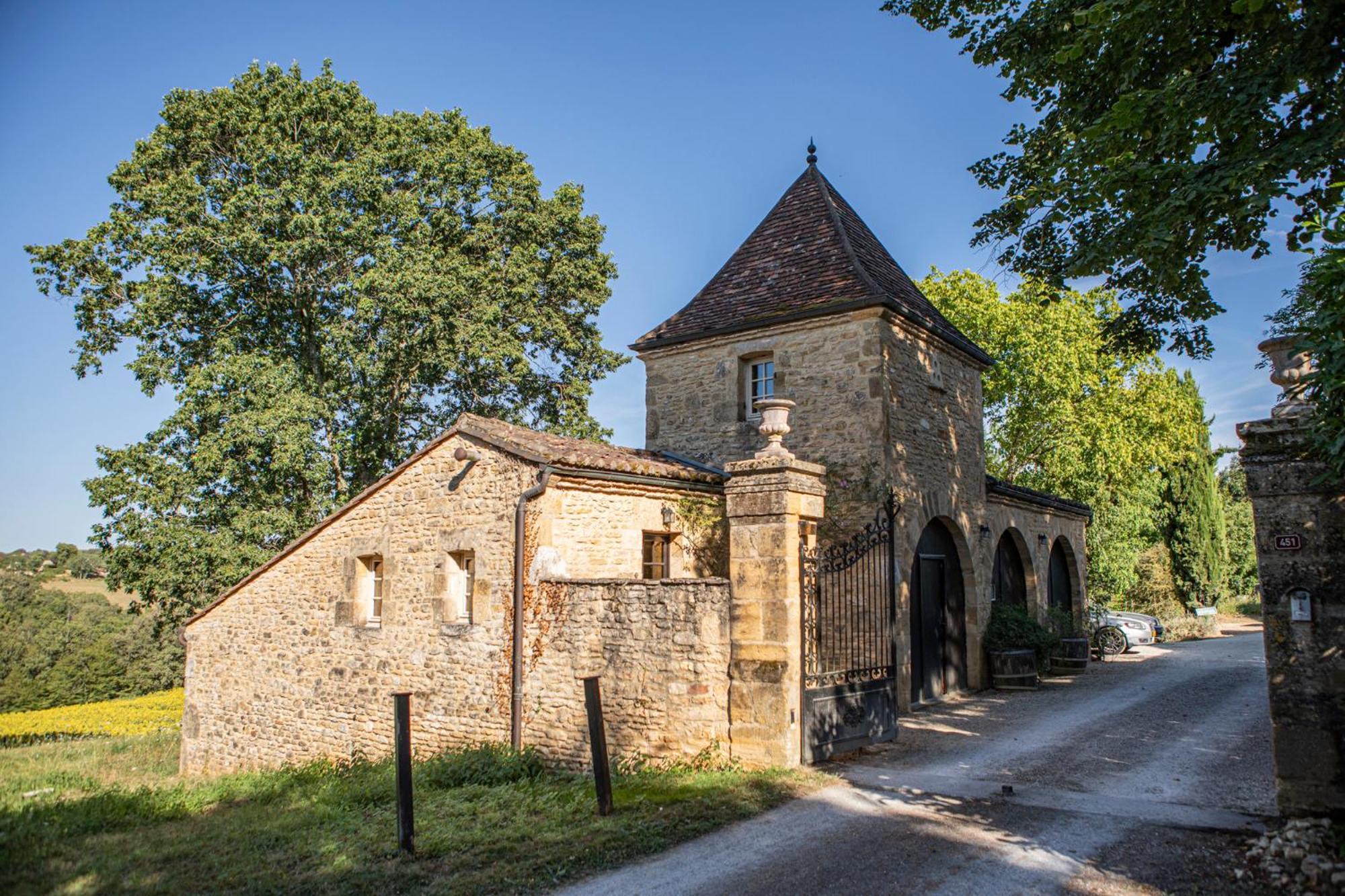 Les Bernardies Simeyrols Exterior photo