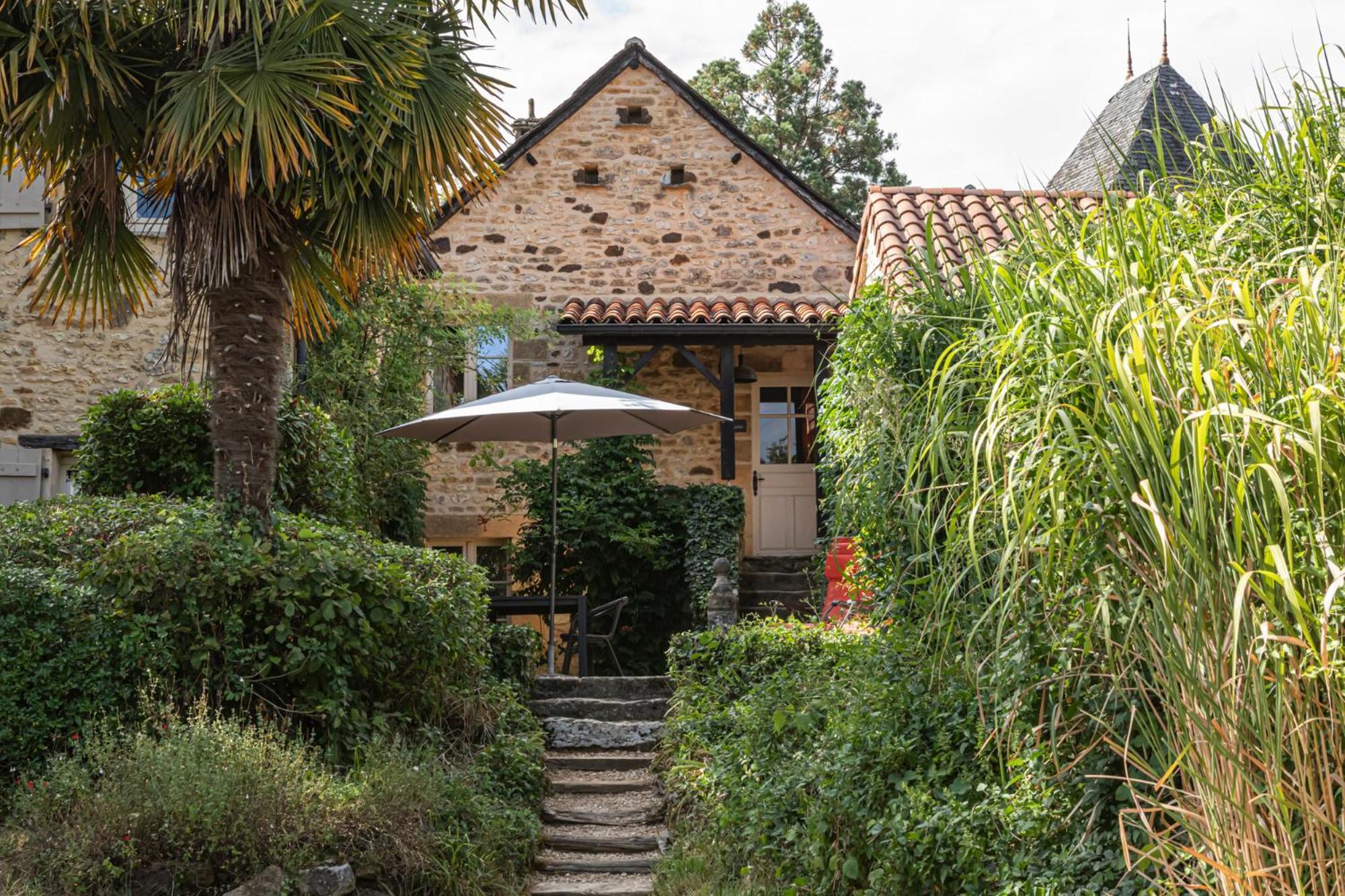 Les Bernardies Simeyrols Exterior photo